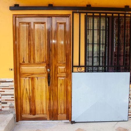 Apartamento Daly 3 Guápiles Zewnętrze zdjęcie